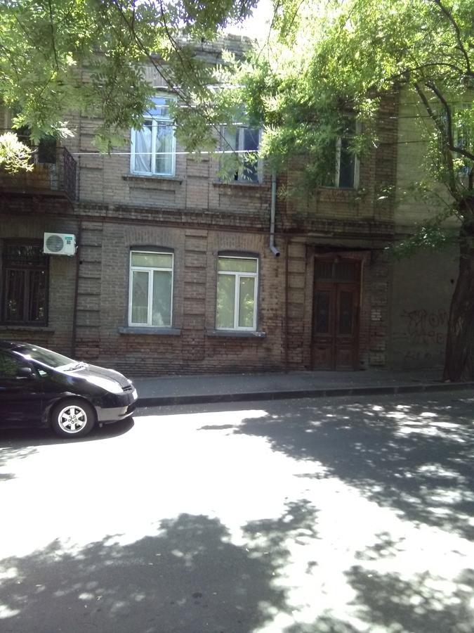 Apartment Marina Тбилиси Екстериор снимка