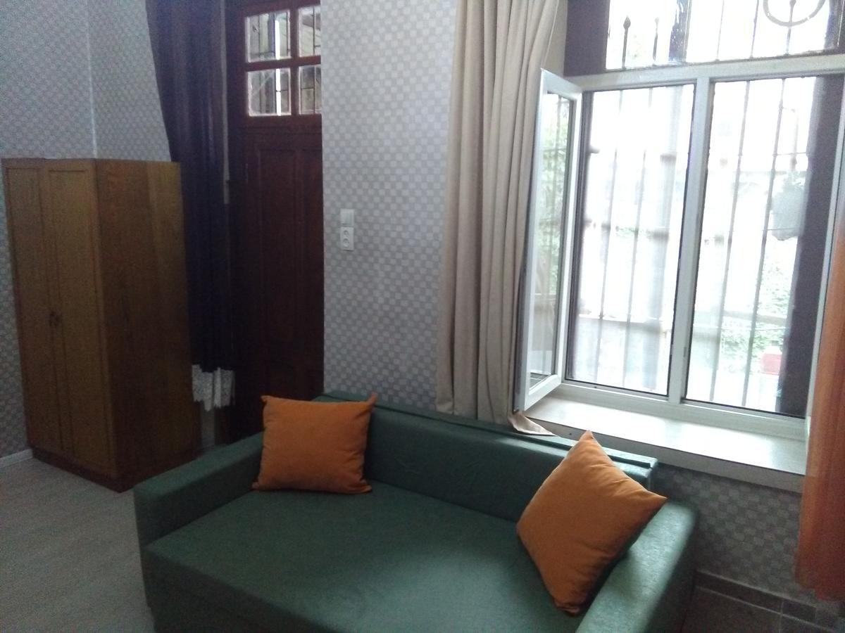 Apartment Marina Тбилиси Екстериор снимка